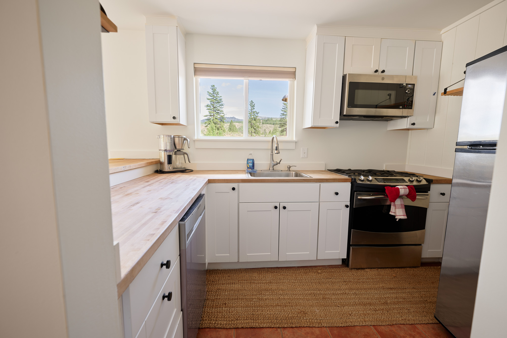 The guest apartment kitchen