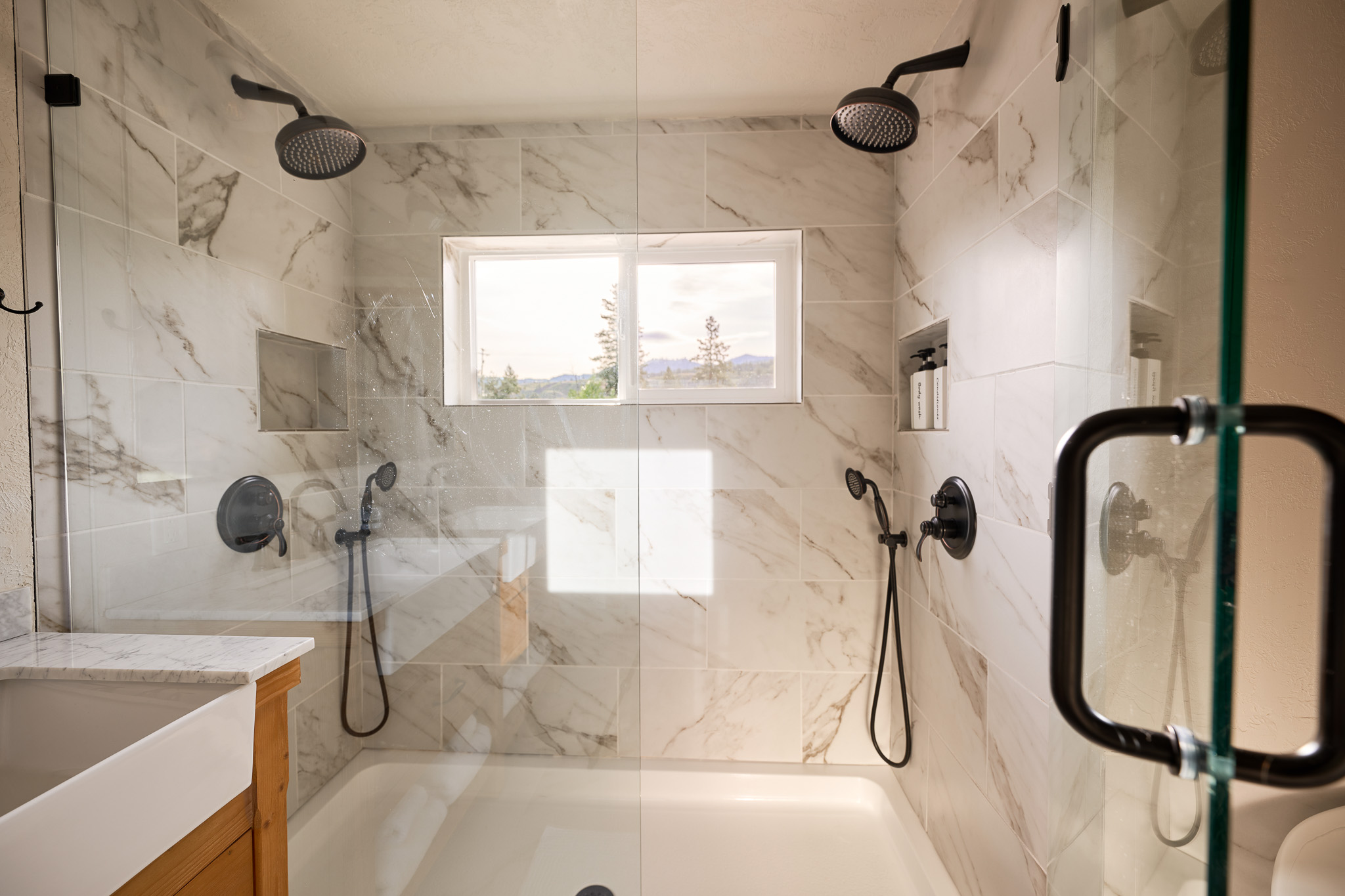 Primary ensuite, twin rainfall shower
